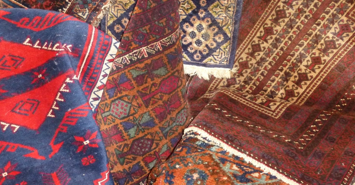 Vintage-Afghan-Persian-rug