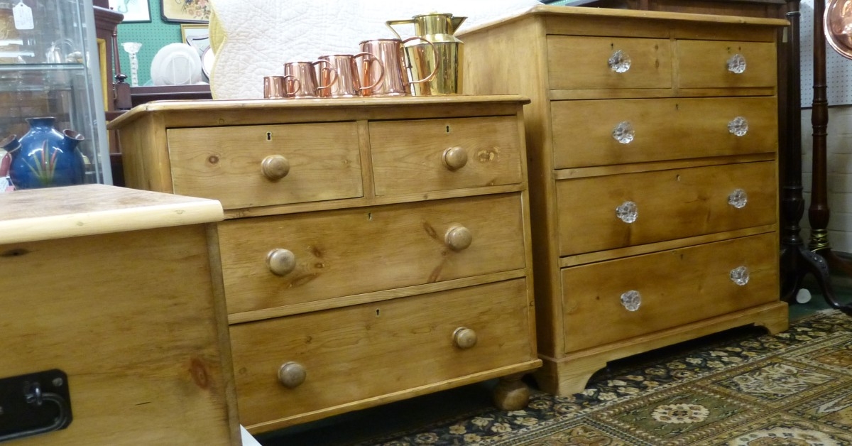 Antique-Victorian-pine-chest of drawers